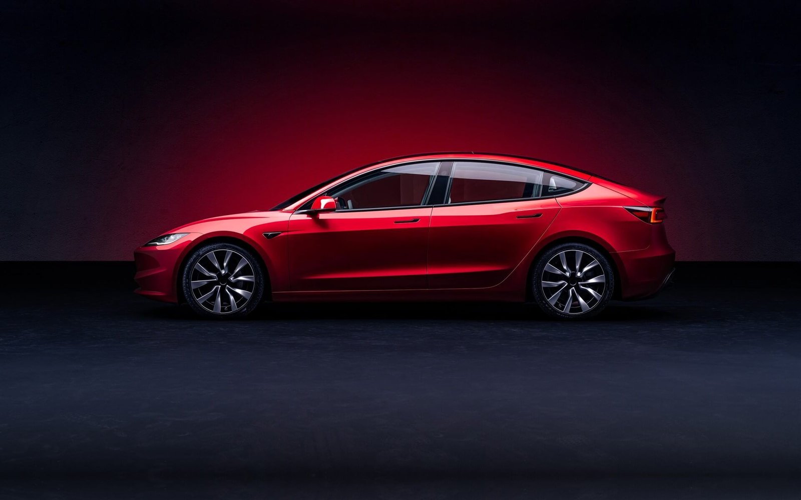 Tesla Regala 29.000M en Plena Caída